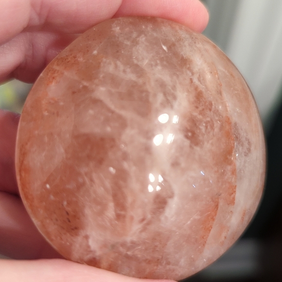 Sparkly Hematoid Fire Quartz Palm Stone - Picture 9 of 9